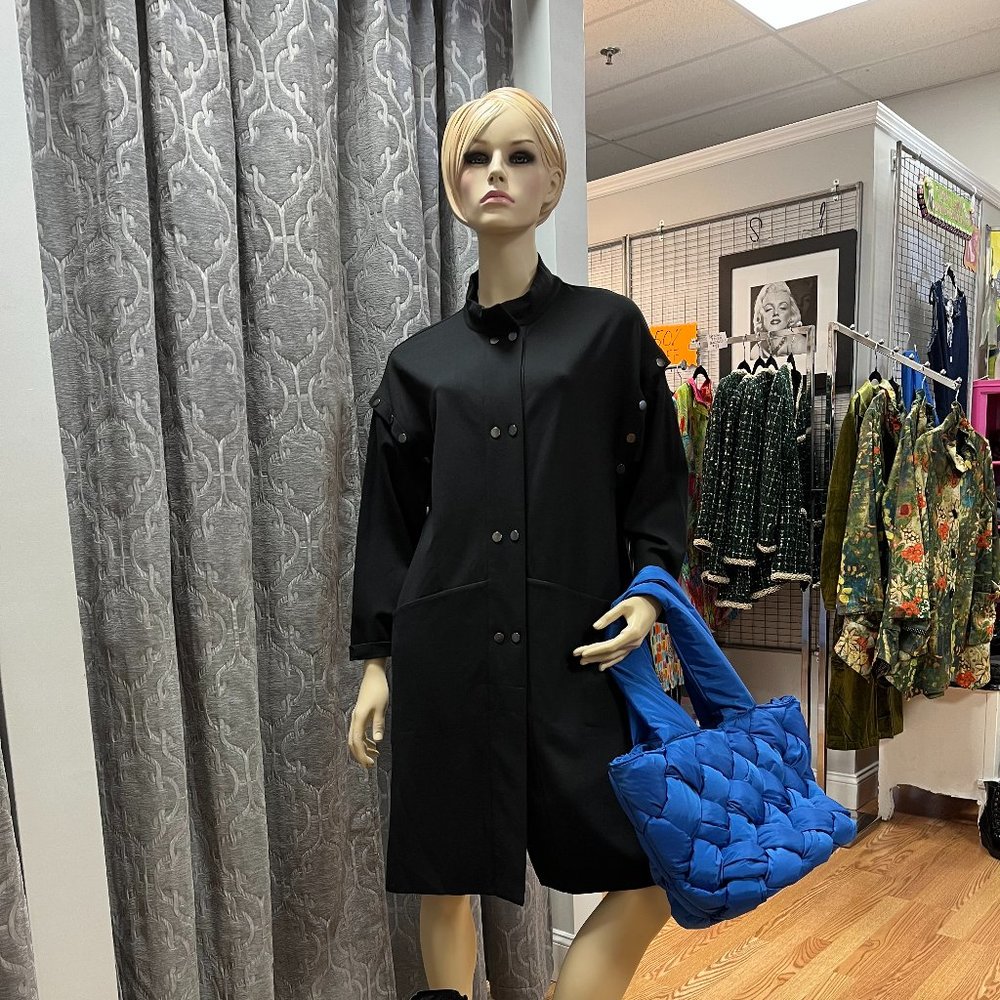 NWT M Carre Noir Heavy Knit Double Snap Duster with Removeable Snap Arms